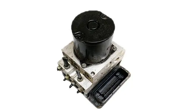 BMW 5 E60 E61 ABS Pump 6774679 6783360