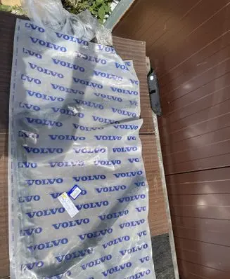 Volvo S90, V90 Rubber seal rear door 1350502