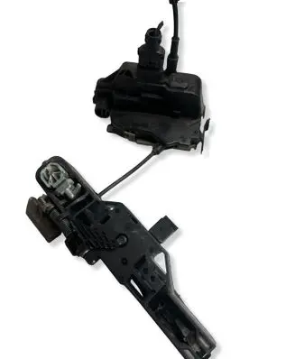 Renault Laguna II Front door lock 32121