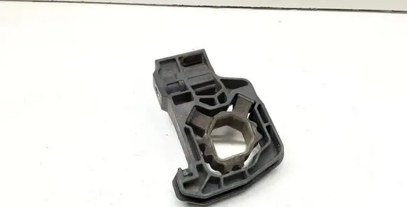 BMW 5 F10 F11 Radiator mount bracket 7575247