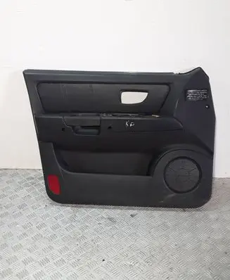Hyundai Terracan Front door card panel trim