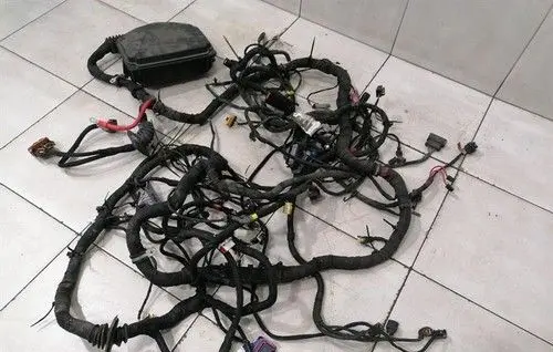 Maserati GranCabrio M145 Handbrake wiring loom/harness