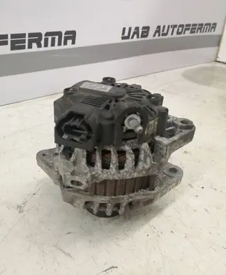 KIA Rio Generator/alternator 373002B300 135V90A 2607372