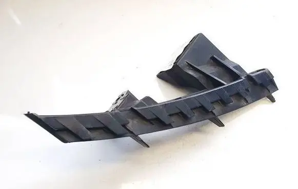 Audi Q7 4L Front bumper mounting bracket 4L0807334