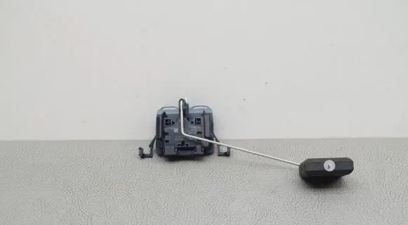 Mercedes-Benz GLK (X204) Fuel level sensor A2045401017