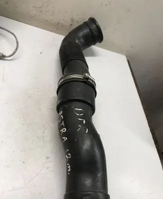 Opel Astra H Air intake duct part 13254633