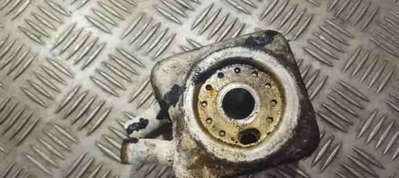 Engine oil radiator