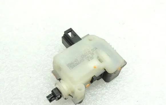 Renault Espace V (RFC) Glove box lock 686502100R