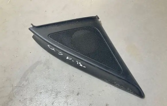 Audi Q3 8U Front door speaker cover trim 8U0035423A 07841000