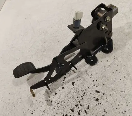 Renault Scenic II - Grand scenic II Brake pedal 20132A00