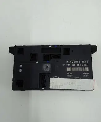 Mercedes-Benz E W211 Door control unit/module 2118200426