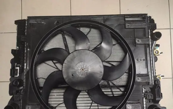 Volvo XC90 Radiator set 