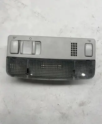 Skoda Octavia Mk2 (1Z) Front seat light 3B0947105C