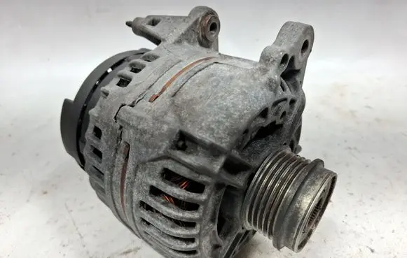 Audi A6 S6 C5 4B Generator/alternator 028903029B