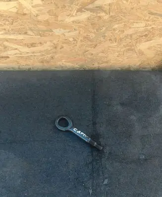 Chevrolet Captiva Towing hook eye 