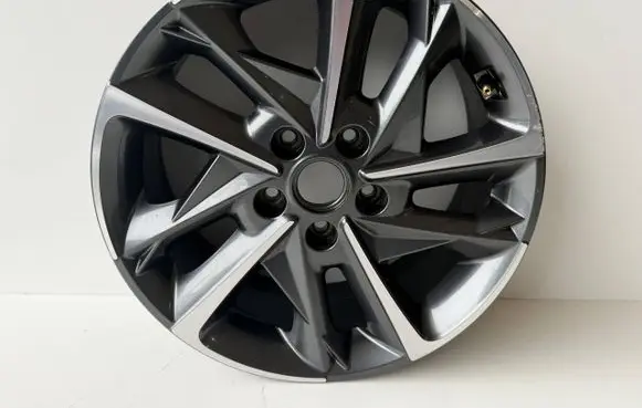 Hyundai i30 R17 alloy rim 52910G4720