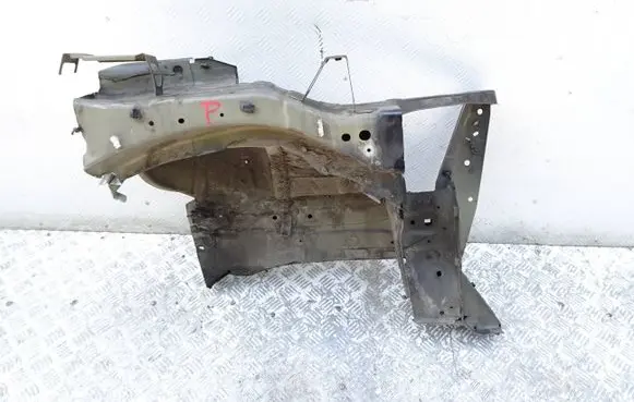 Nissan Juke I F15 Front side member