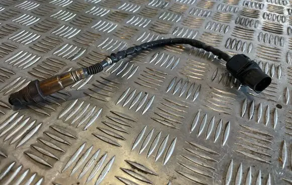 Hyundai Santa Fe Lambda probe sensor 393502A400