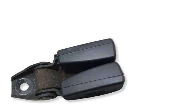 Audi TT TTS Mk2 Middle seatbelt buckle (rear) 8J8857739H