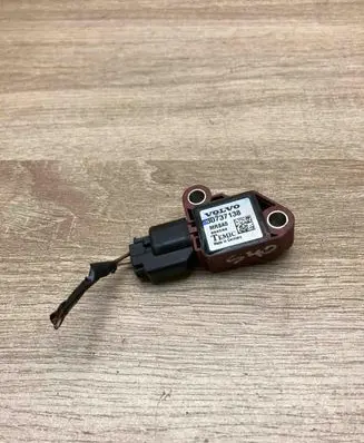 Volvo S40 Airbag deployment crash/impact sensor 30737138 MRSA58840A6