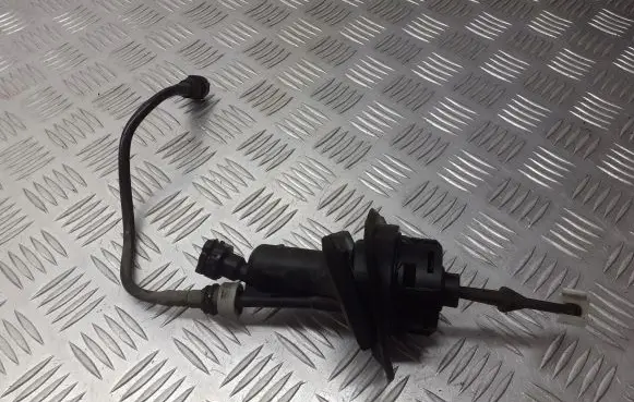 Ford Focus Clutch release bearing slave cylinder 3M51-7A543