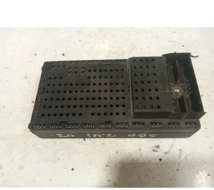 Volvo S60 Fuse box set 8688153 02W075 8645729