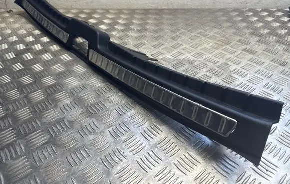 Volvo XC90 Trunk/boot sill cover protection 31377855