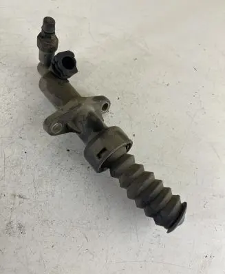 Peugeot 307 Clutch slave cylinder 
