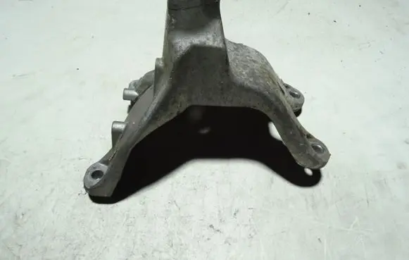 Audi A4 S4 B8 8K Engine mounting bracket 8K0199308BD
