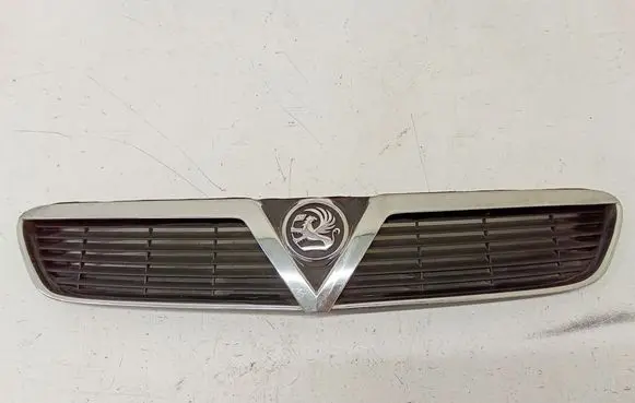 Opel Vectra C Front grill 1310681