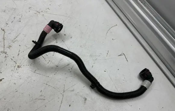 Tesla Model 3 Electric car engine cooling hoses/pipes 150472200A