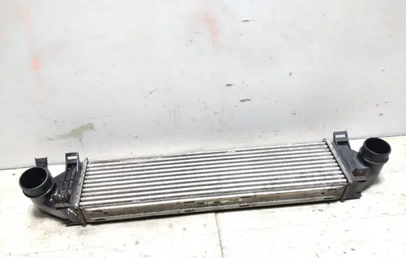 Volvo V70 Intercooler radiator 6G919L440DC 0261230295 6G91-9L440-DC