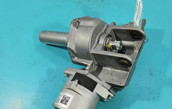 Opel Corsa E Power steering pump 39029689 IMPRK1541283