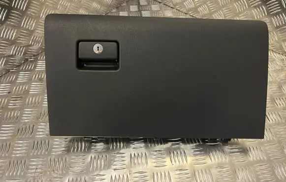 Toyota RAV 4 (XA50) Glove box 5555042130 5555042200 5555242130