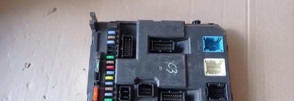 Citroen DS3 Comfort/convenience module 9666952280