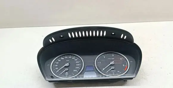 BMW X5 E70 Speedometer (instrument cluster) 9170269 62119170269