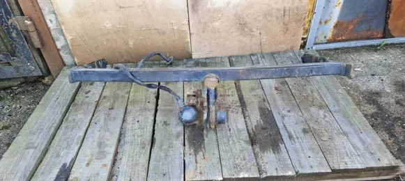 Volkswagen Touran I Tow bar set 