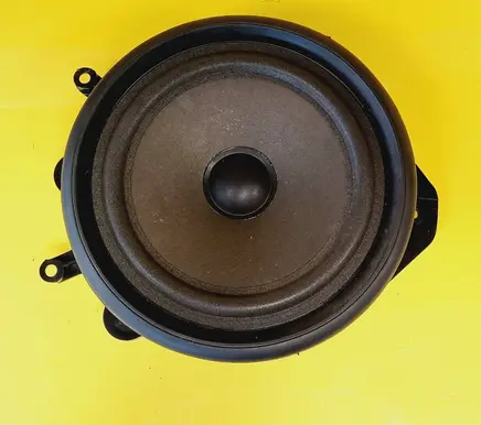 Audi A4 S4 B6 8E 8H Front door speaker 8E0035411
