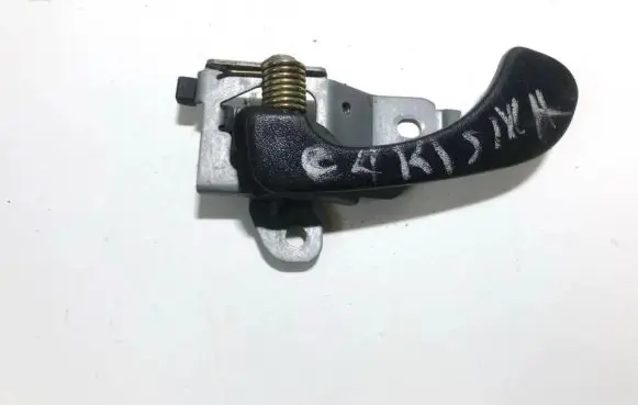 Mitsubishi Carisma Rear door interior handle