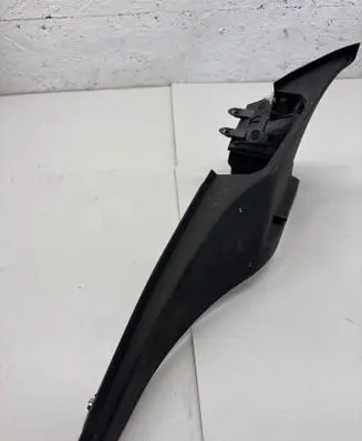 BMW 4 F32 F33 (D)pillar trim (top) 7309527 20024110