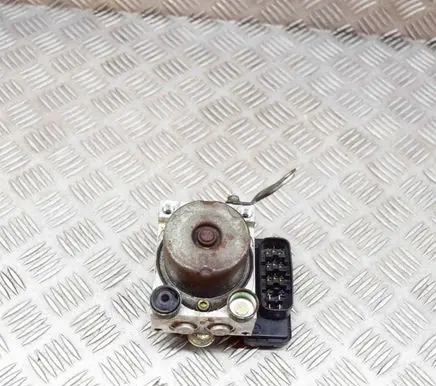 Toyota Yaris Verso ABS Pump 8954152230
