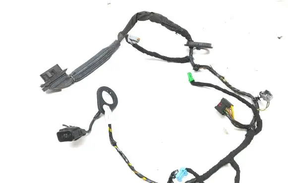 Volvo V50 Front door wiring loom 30772110E 996665110