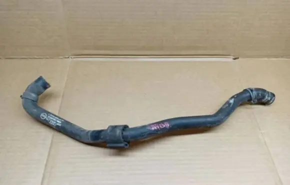 Audi A4 S4 B9 Engine coolant pipe/hose 8W0145947A