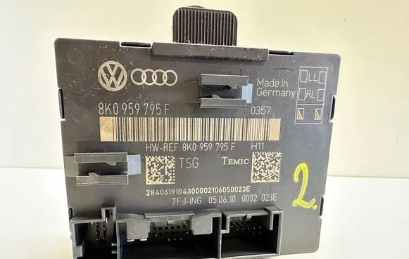 Audi A4 S4 B8 8K Door control unit/module 8K0959795F