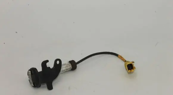 BMW 2 F22 F23 Pedestrian airbag 000095
