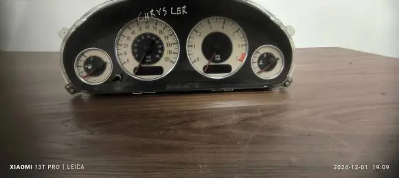 Chrysler Grand Voyager III Speedometer (instrument cluster) 70113R