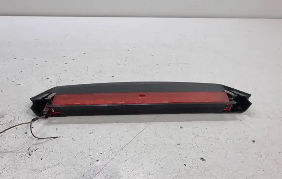 Audi A4 S4 B8 8K Third/center stoplight 8K5945097