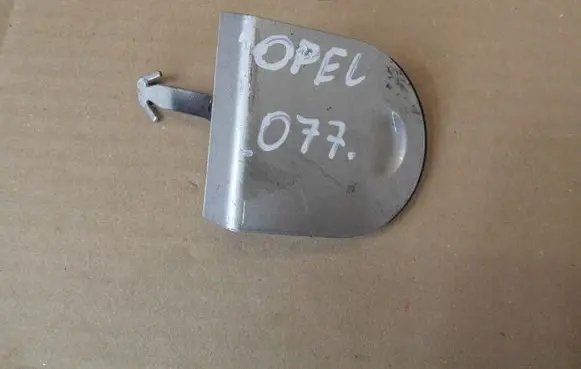 Opel Zafira A Front tow hook cap/cover 90580633 90580683