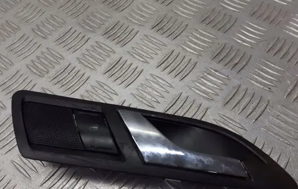 Skoda Superb B5 (3U) Rear door handle trim 3U5839243