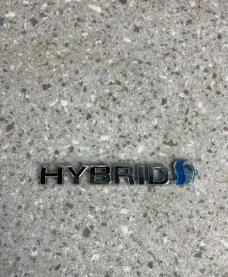 Toyota C-HR I Fender model badge letters 75374F4010